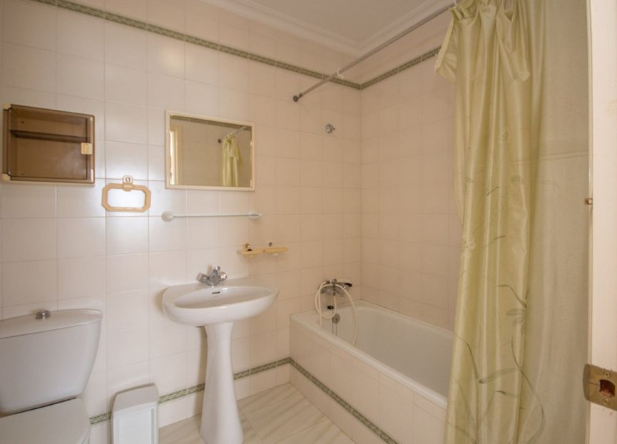 Reventa - House - Detached Villa - Estepona - Estepona Centro