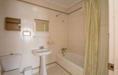 Reventa - House - Detached Villa - Estepona - Estepona Centro