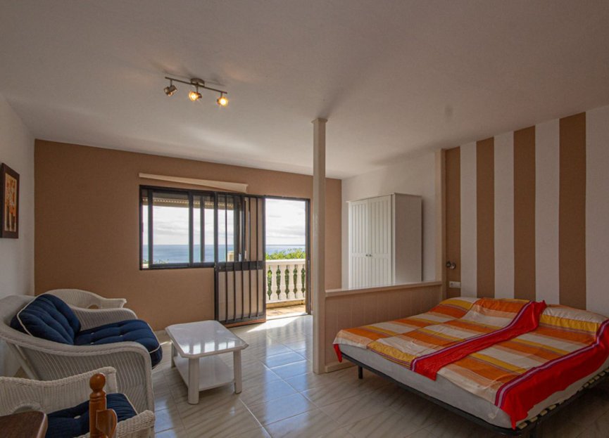 Reventa - House - Detached Villa - Estepona - Estepona Centro