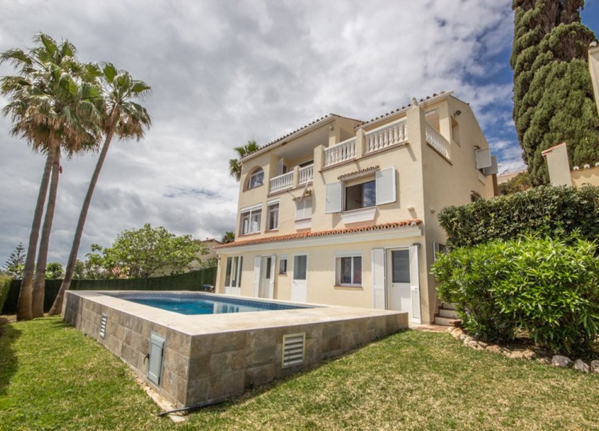 Reventa - House - Detached Villa - Estepona - Estepona Centro