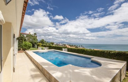 Reventa - House - Detached Villa - Estepona - Estepona Centro