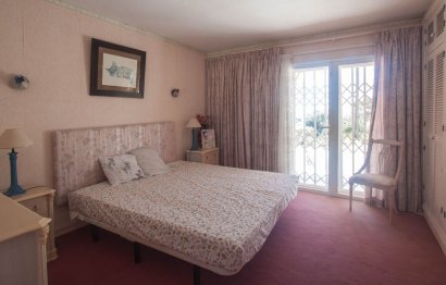 Resale - House - Detached Villa - Estepona - Estepona Centro