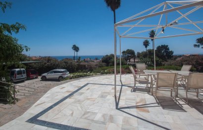 Resale - House - Detached Villa - Estepona - Estepona Centro