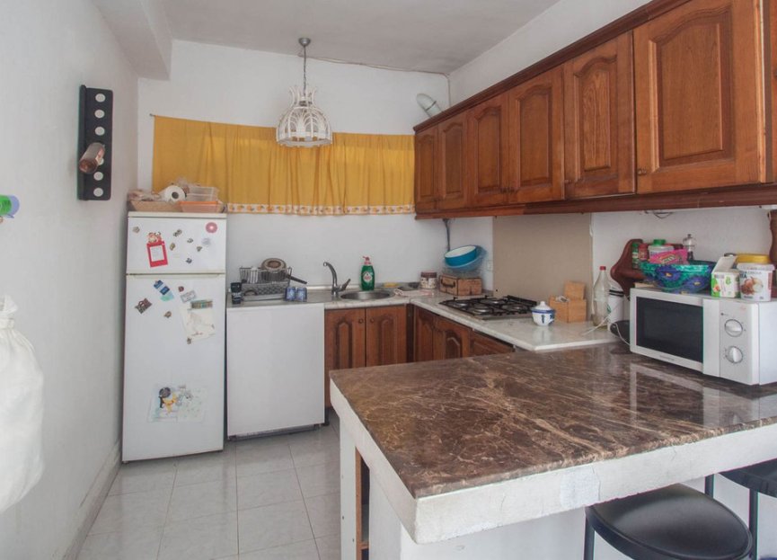Resale - House - Detached Villa - Estepona - Estepona Centro