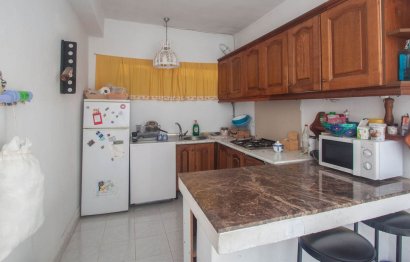 Resale - House - Detached Villa - Estepona - Estepona Centro