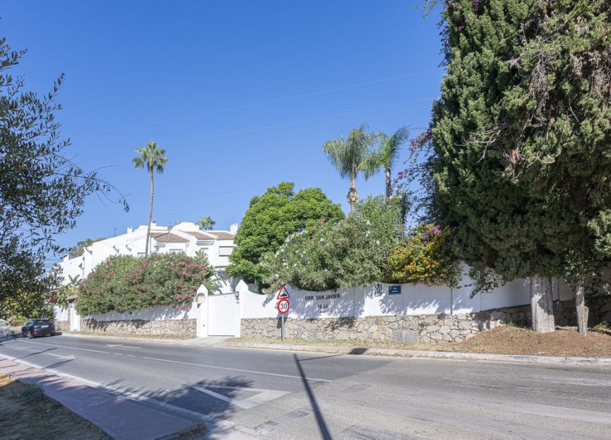 Resale - House - Semi-Detached House - Marbella - Nueva Andalucia