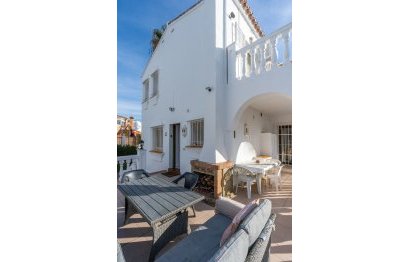 Resale - House - Detached Villa - Marbella - Marbesa