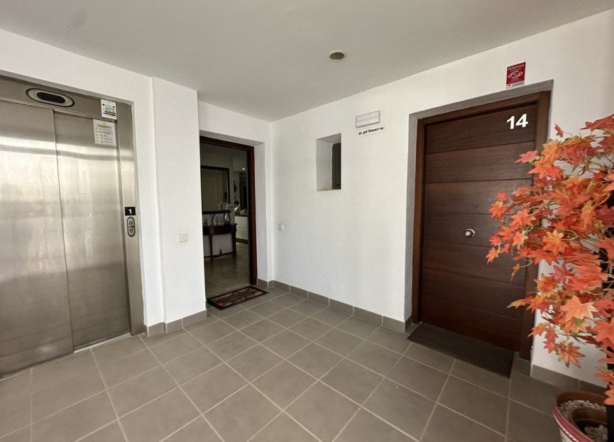 Resale - Apartment - Middle Floor Apartment - Casares - Casares Centro