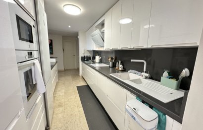 Resale - Apartment - Middle Floor Apartment - Casares - Casares Centro