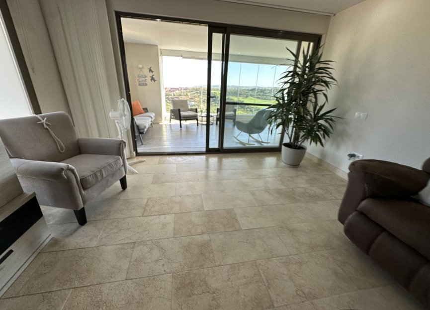 Resale - Apartment - Middle Floor Apartment - Casares - Casares Centro