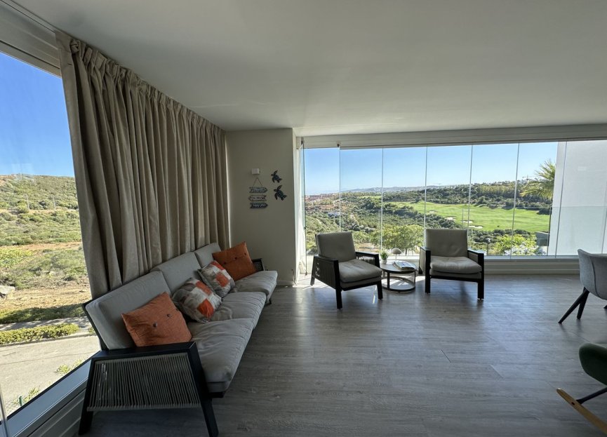 Resale - Apartment - Middle Floor Apartment - Casares - Casares Centro
