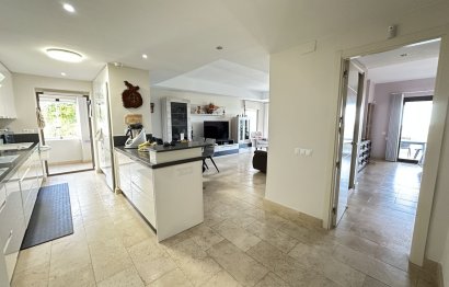 Resale - Apartment - Middle Floor Apartment - Casares - Casares Centro