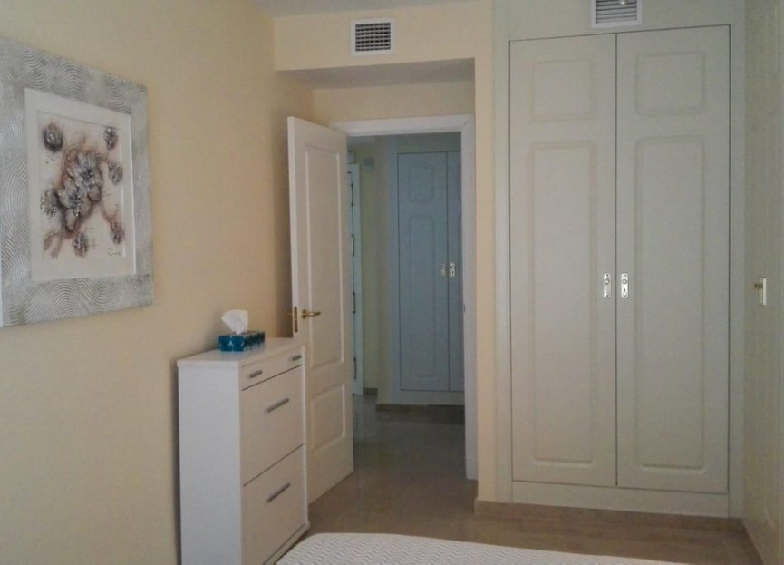 Resale - Apartment - Middle Floor Apartment - Manilva - La Duquesa