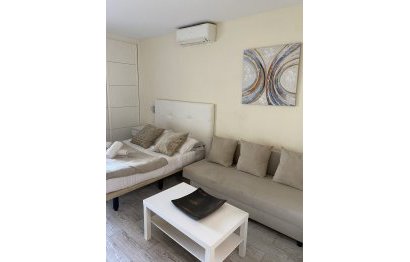 Resale - Apartment - Middle Floor Apartment - Benalmádena - Benalmadena Costa