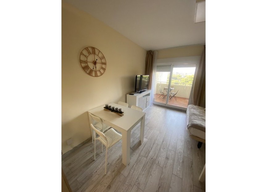 Resale - Apartment - Middle Floor Apartment - Benalmádena - Benalmadena Costa