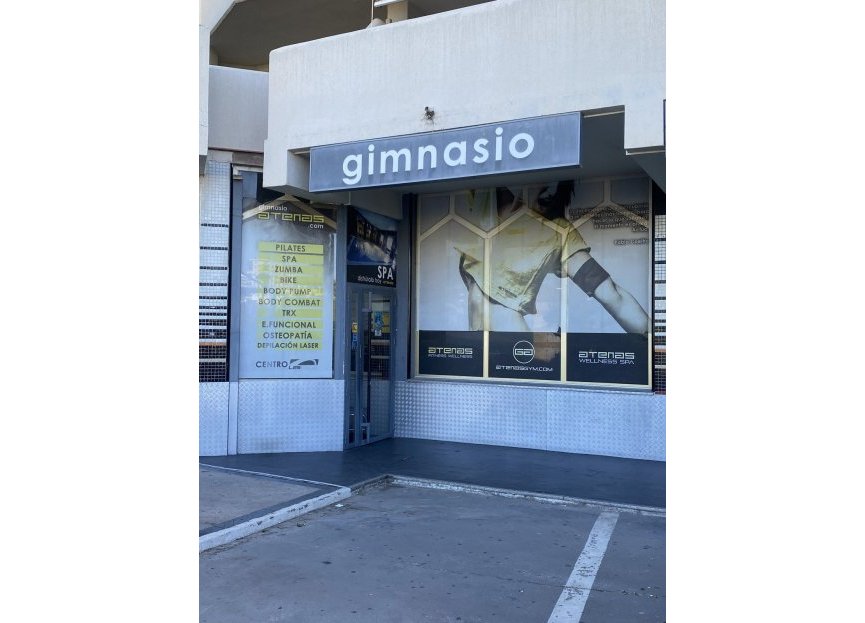 Resale - Apartment - Middle Floor Apartment - Benalmádena - Benalmadena Costa