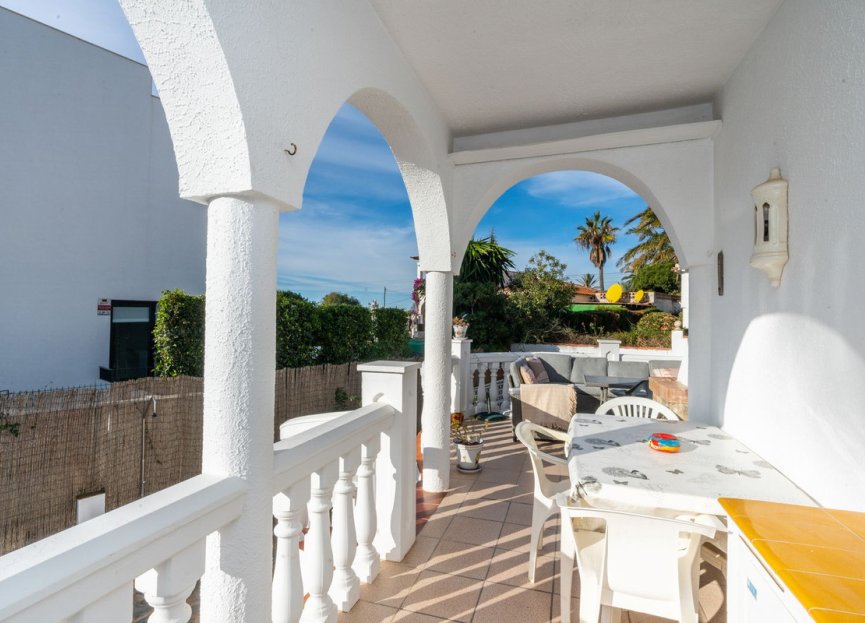 Resale - House - Detached Villa - Marbella - Marbesa