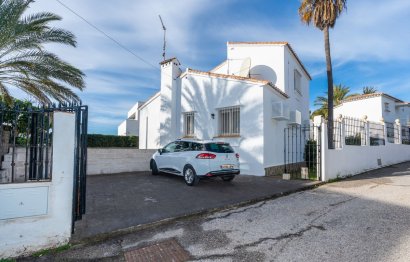 Resale - House - Detached Villa - Marbella - Marbesa