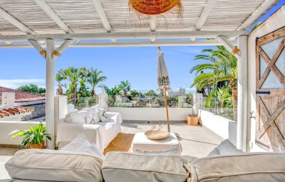 Resale - House - Detached Villa - Marbella - Marbesa