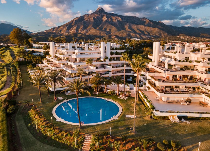 Resale - Apartment - Middle Floor Apartment - Marbella - The Golden Mile