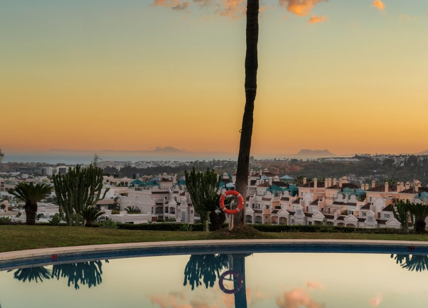 Resale - Apartment - Middle Floor Apartment - Marbella - The Golden Mile