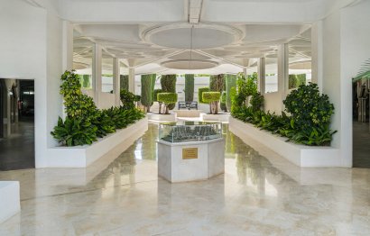 Resale - Apartment - Middle Floor Apartment - Marbella - The Golden Mile