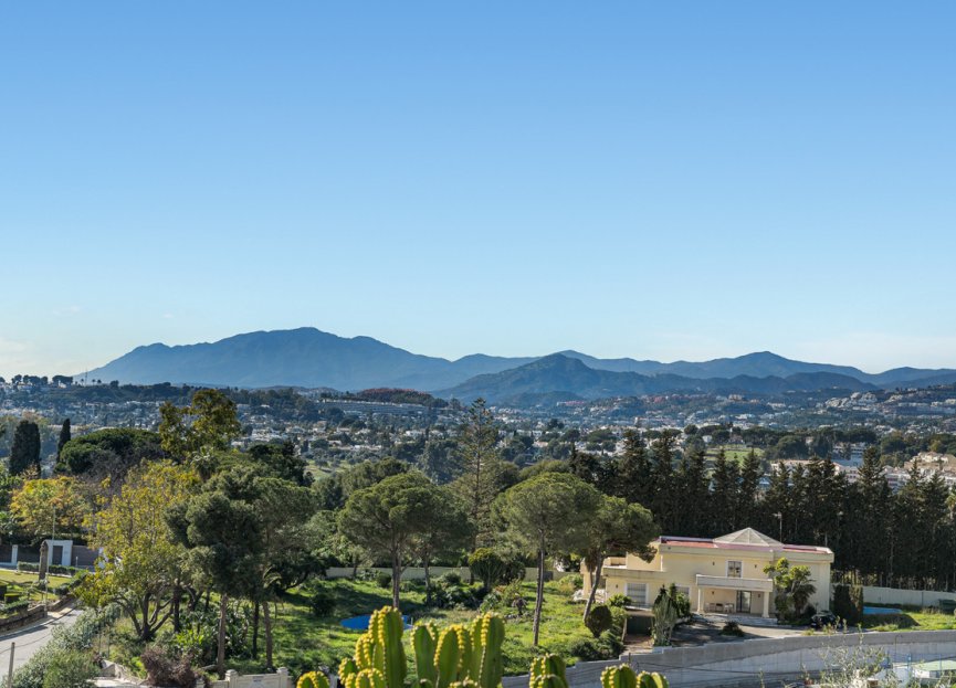 Resale - Apartment - Middle Floor Apartment - Marbella - The Golden Mile