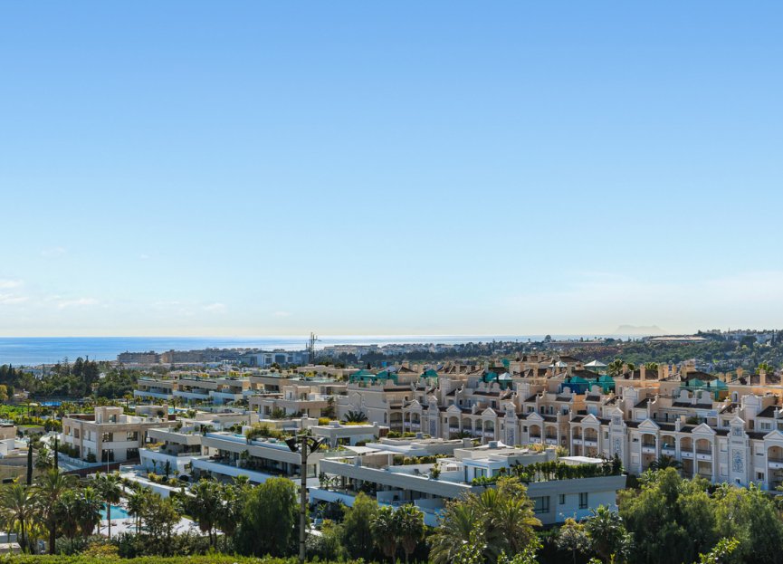 Resale - Apartment - Middle Floor Apartment - Marbella - The Golden Mile