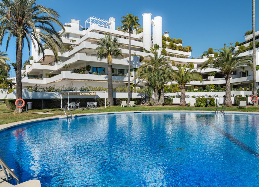 Resale - Apartment - Middle Floor Apartment - Marbella - The Golden Mile
