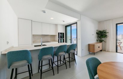 Resale - Apartment - Middle Floor Apartment - Fuengirola - Fuengirola Centro