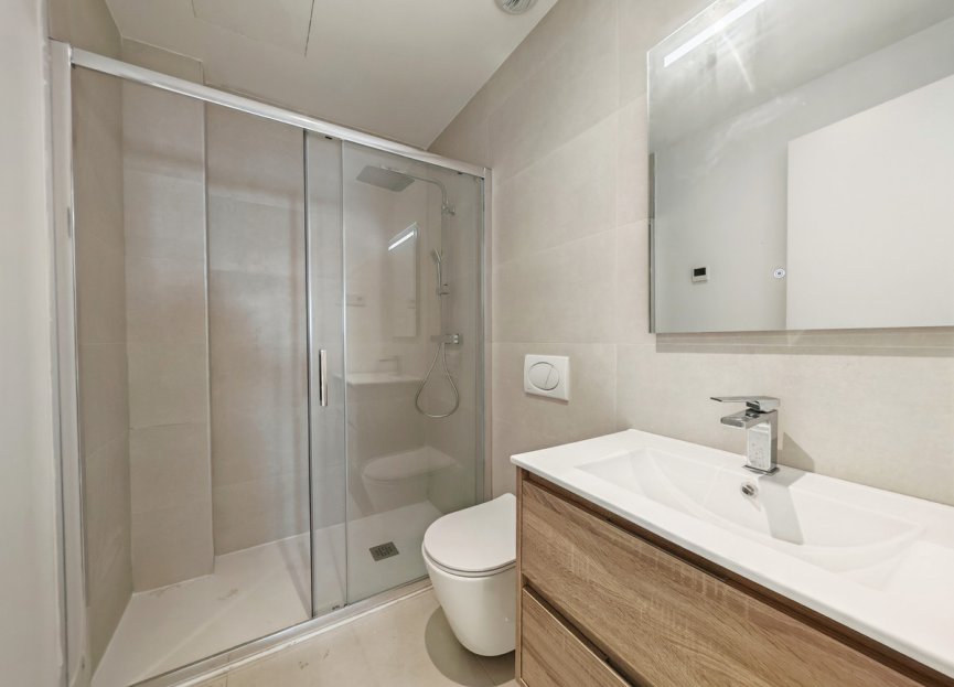 Resale - Apartment - Middle Floor Apartment - Fuengirola - Fuengirola Centro