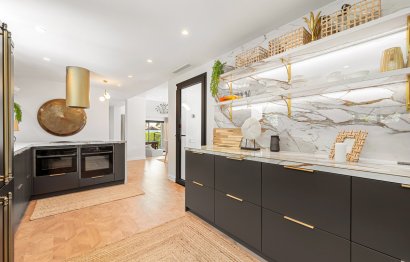 Resale - House - Detached Villa - Marbella - Nueva Andalucia