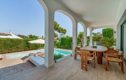 Resale - House - Detached Villa - Marbella - Nueva Andalucia