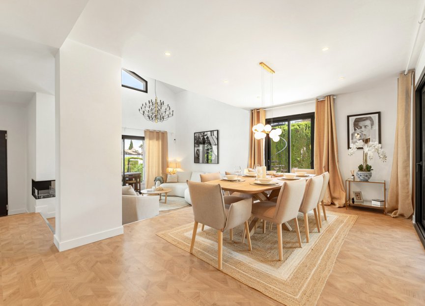 Resale - House - Detached Villa - Marbella - Nueva Andalucia