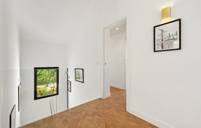 Resale - House - Detached Villa - Marbella - Nueva Andalucia