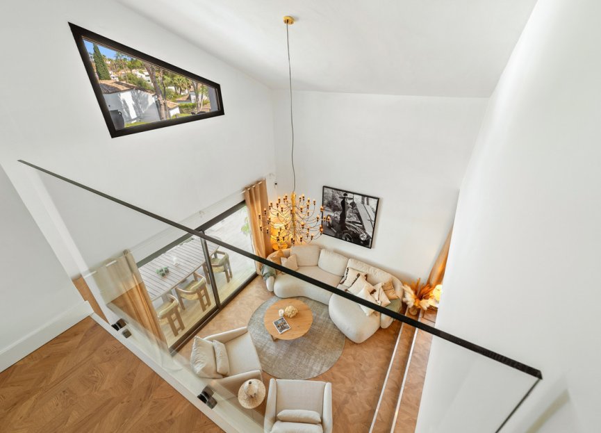 Resale - House - Detached Villa - Marbella - Nueva Andalucia