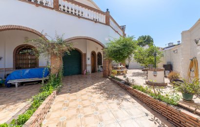 Resale - House - Townhouse - Benalmádena - Benalmadena Centro