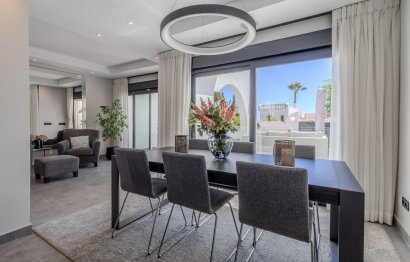 Resale - House - Townhouse - Marbella - Nueva Andalucia