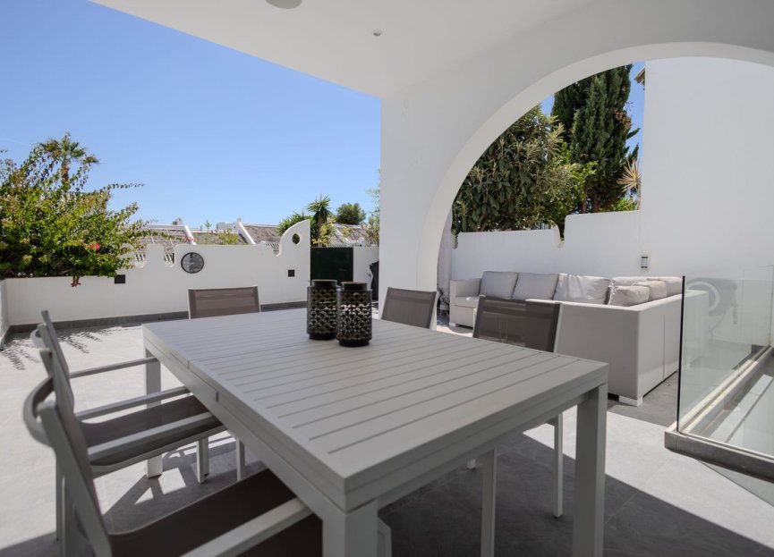 Resale - House - Townhouse - Marbella - Nueva Andalucia