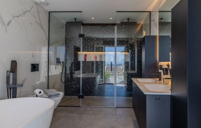 Resale - House - Townhouse - Marbella - Nueva Andalucia