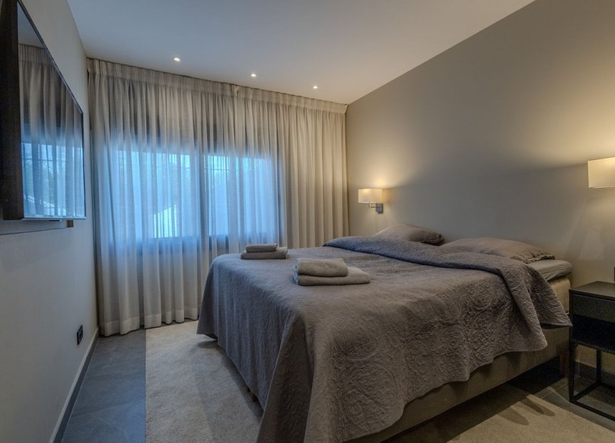 Resale - House - Townhouse - Marbella - Nueva Andalucia