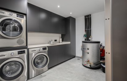 Resale - House - Townhouse - Marbella - Nueva Andalucia