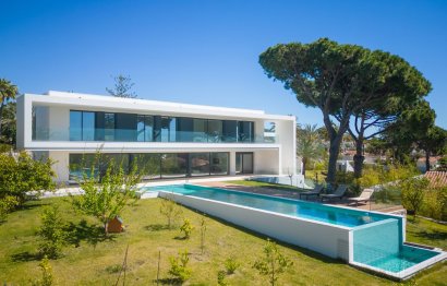 Resale - House - Detached Villa - Marbella - Marbesa