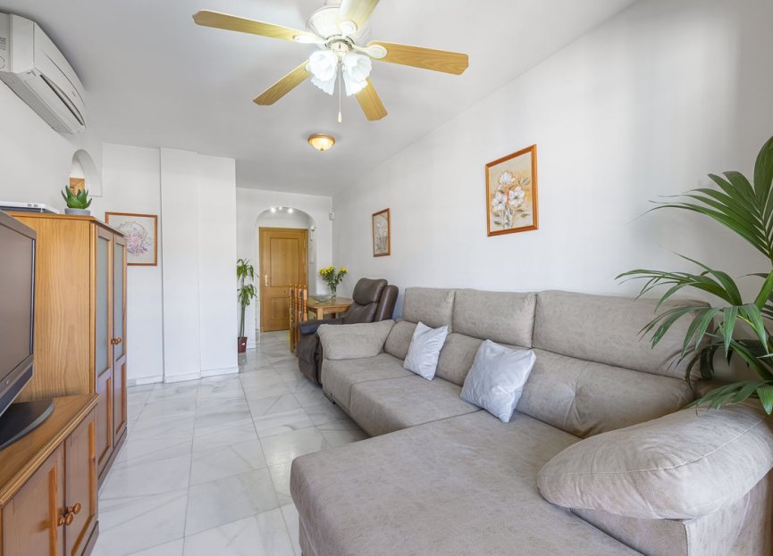 Resale - Apartment - Middle Floor Apartment - Fuengirola - Fuengirola Centro