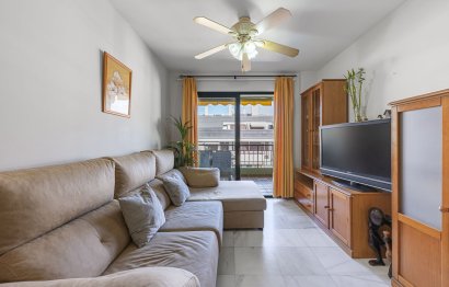 Resale - Apartment - Middle Floor Apartment - Fuengirola - Fuengirola Centro