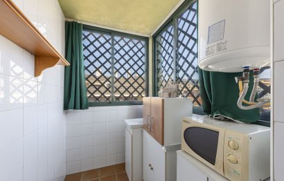 Resale - Apartment - Middle Floor Apartment - Fuengirola - Fuengirola Centro