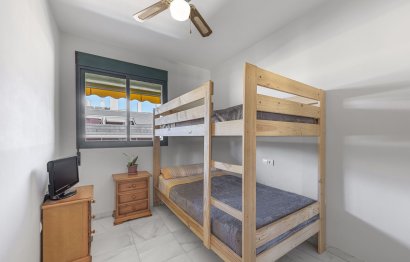 Resale - Apartment - Middle Floor Apartment - Fuengirola - Fuengirola Centro