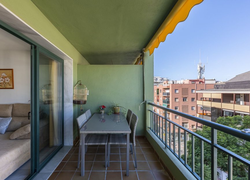 Resale - Apartment - Middle Floor Apartment - Fuengirola - Fuengirola Centro