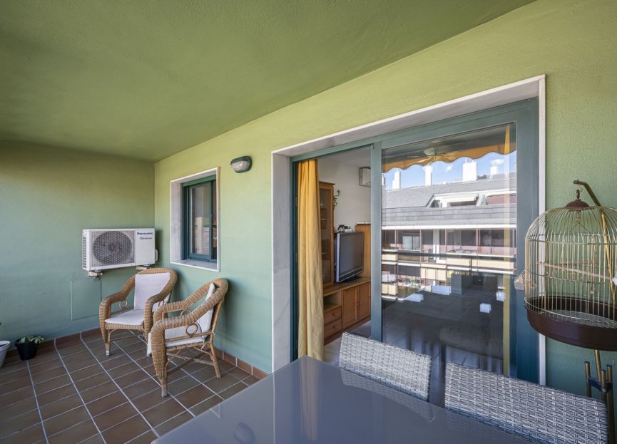 Resale - Apartment - Middle Floor Apartment - Fuengirola - Fuengirola Centro