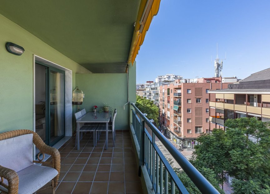 Resale - Apartment - Middle Floor Apartment - Fuengirola - Fuengirola Centro